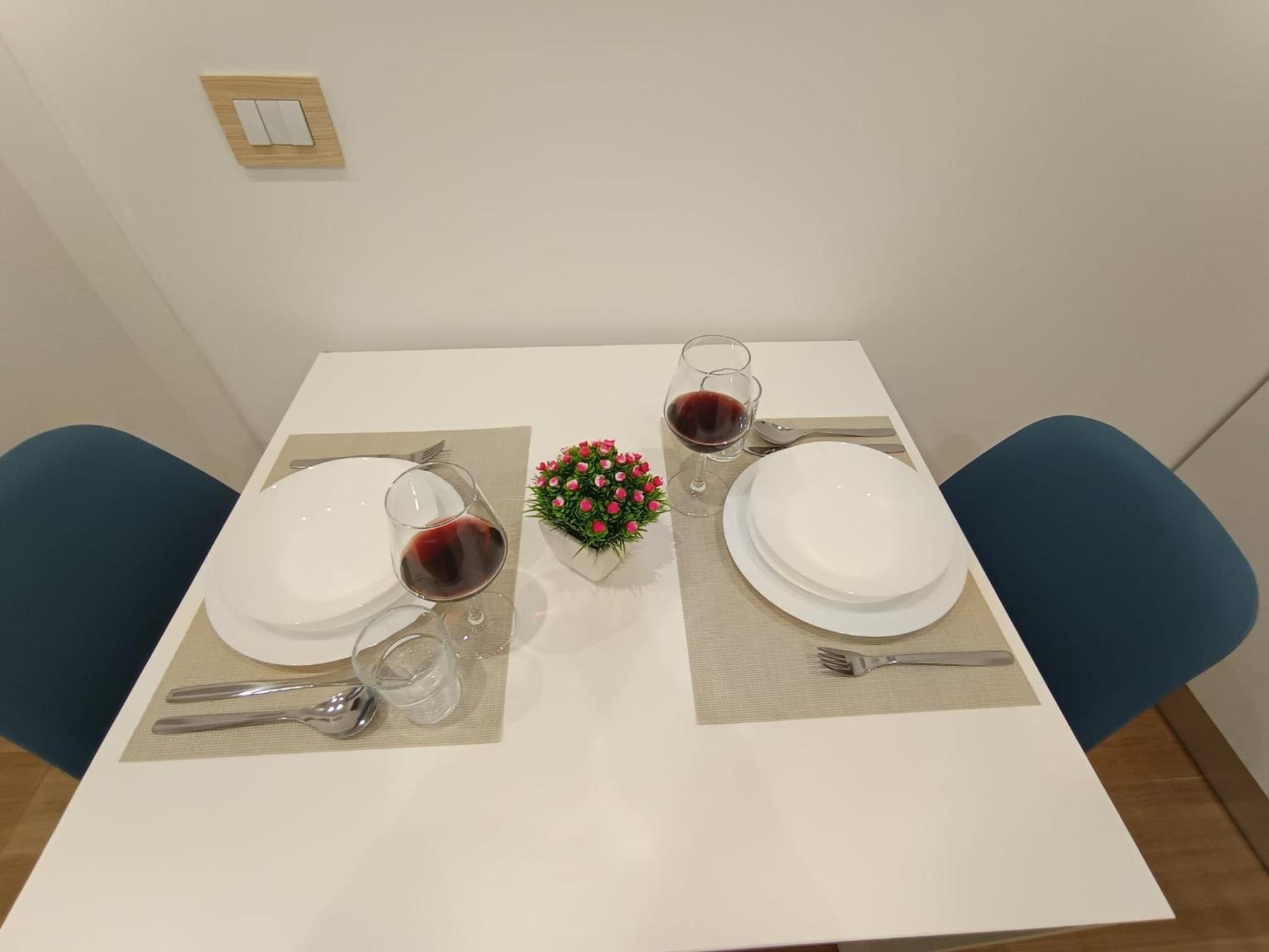 Dimora Crispi 70 Apartment Bari Bagian luar foto