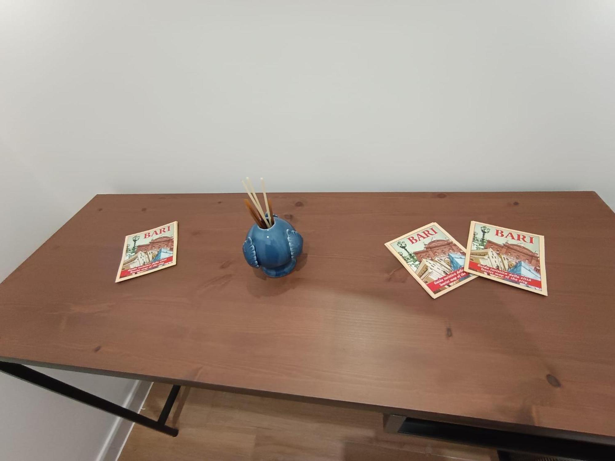 Dimora Crispi 70 Apartment Bari Bagian luar foto
